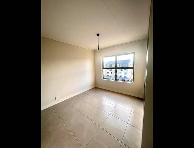 1 BEDROOM PROPERTY TO RENT IN THE HUNTSMAN